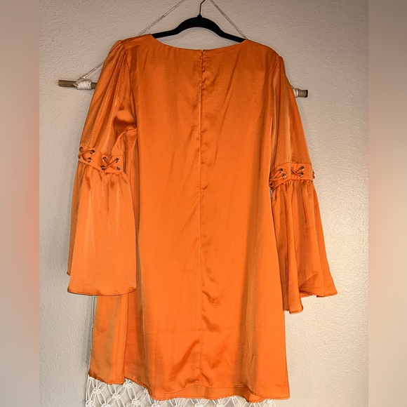 VENUS Womens ORANGE Dress BELL Sleeves Boho Hippie Size Medium - Picture 5 of 8